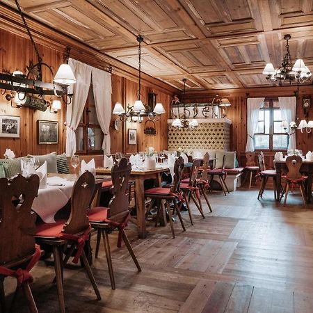 Landhotel Waldhaus Лаубах Экстерьер фото