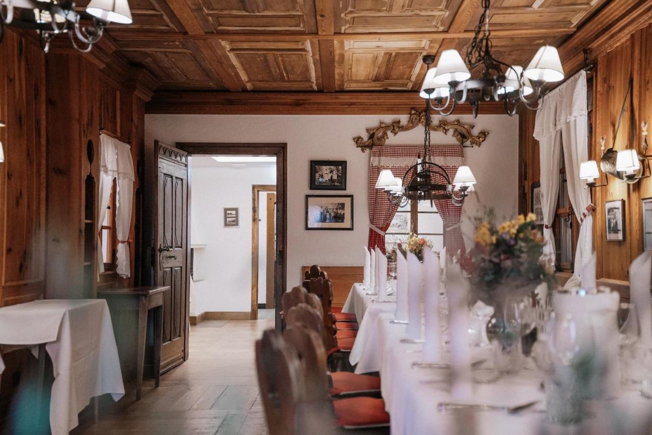 Landhotel Waldhaus Лаубах Экстерьер фото